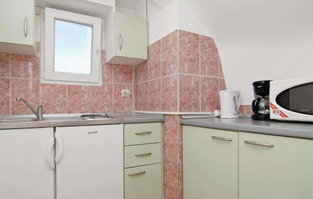 Apartments Liljana Privlaka エクステリア 写真