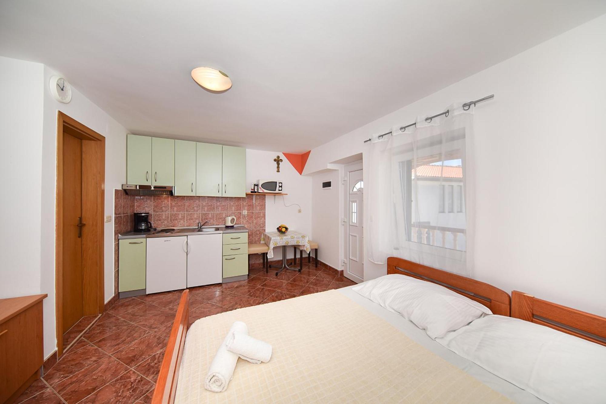Apartments Liljana Privlaka エクステリア 写真