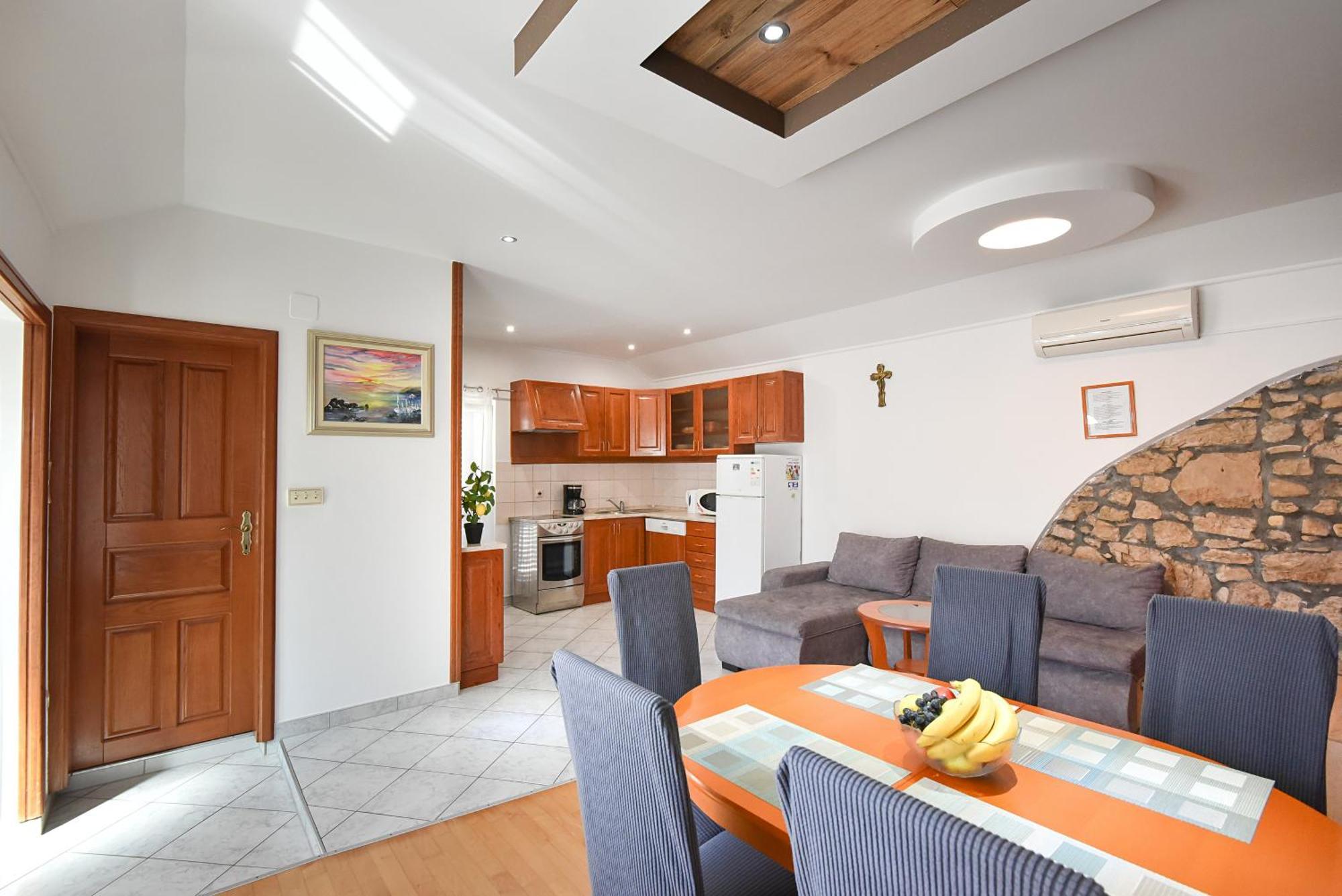 Apartments Liljana Privlaka エクステリア 写真